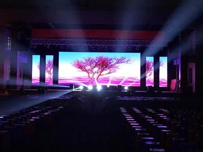 茂名屏幕出租制造商的企业礼仪服务 以专业形象赢得市场信赖